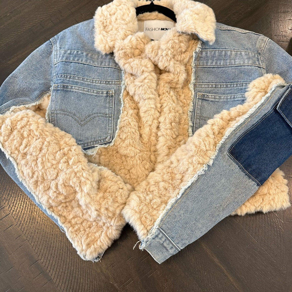 Fashion Nova Light Blue Denim Jacket with Tan Faux Fur - Picture 11 of 12